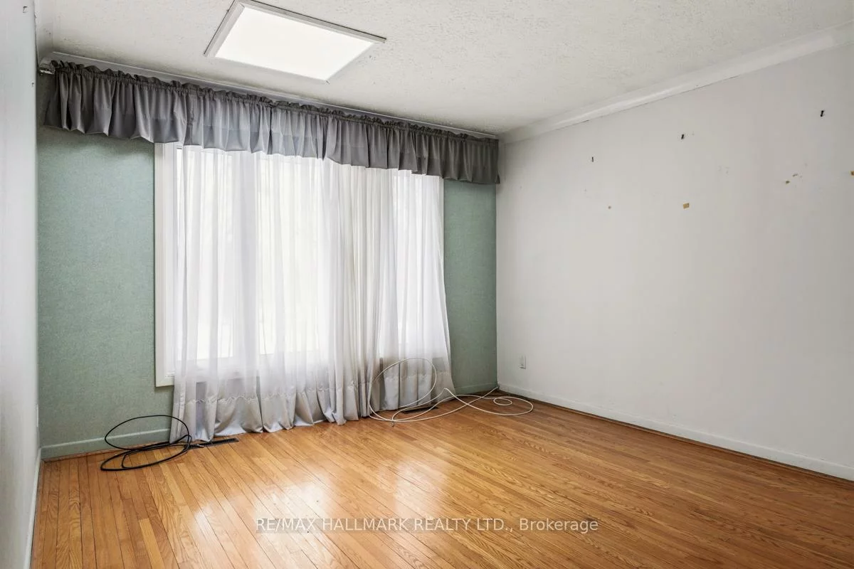 10, Henderson, Grandview, Markham