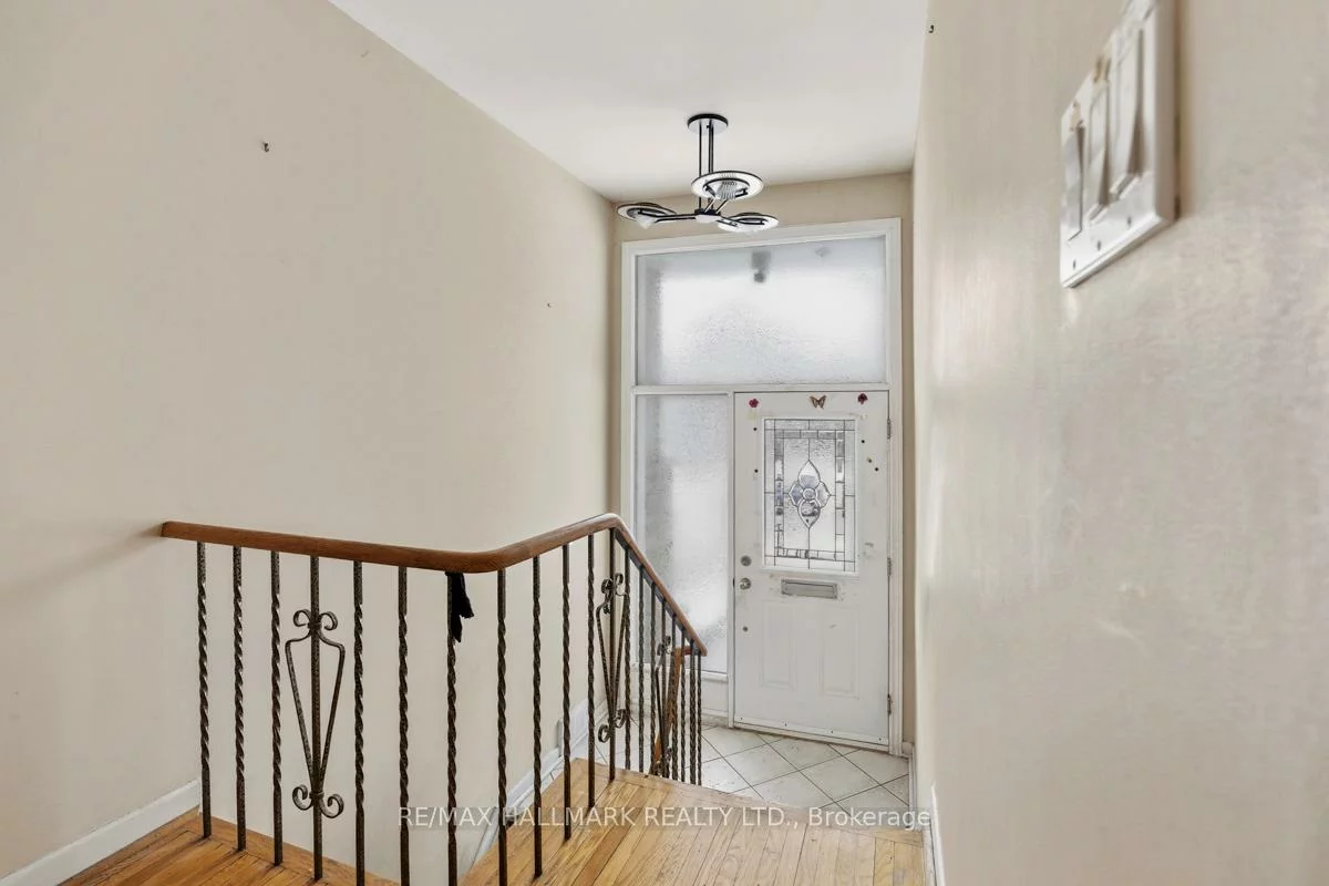 10, Henderson, Grandview, Markham