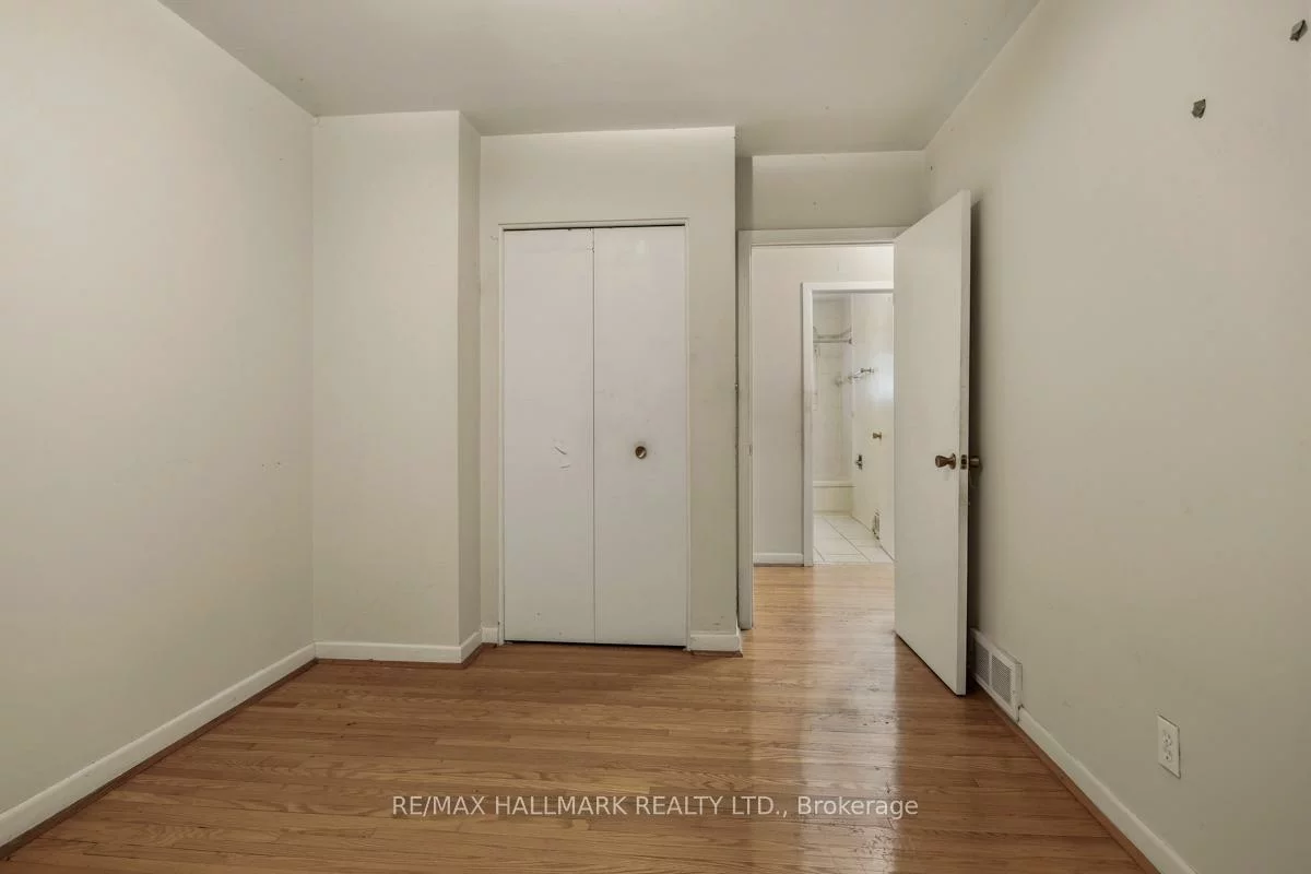 10, Henderson, Grandview, Markham