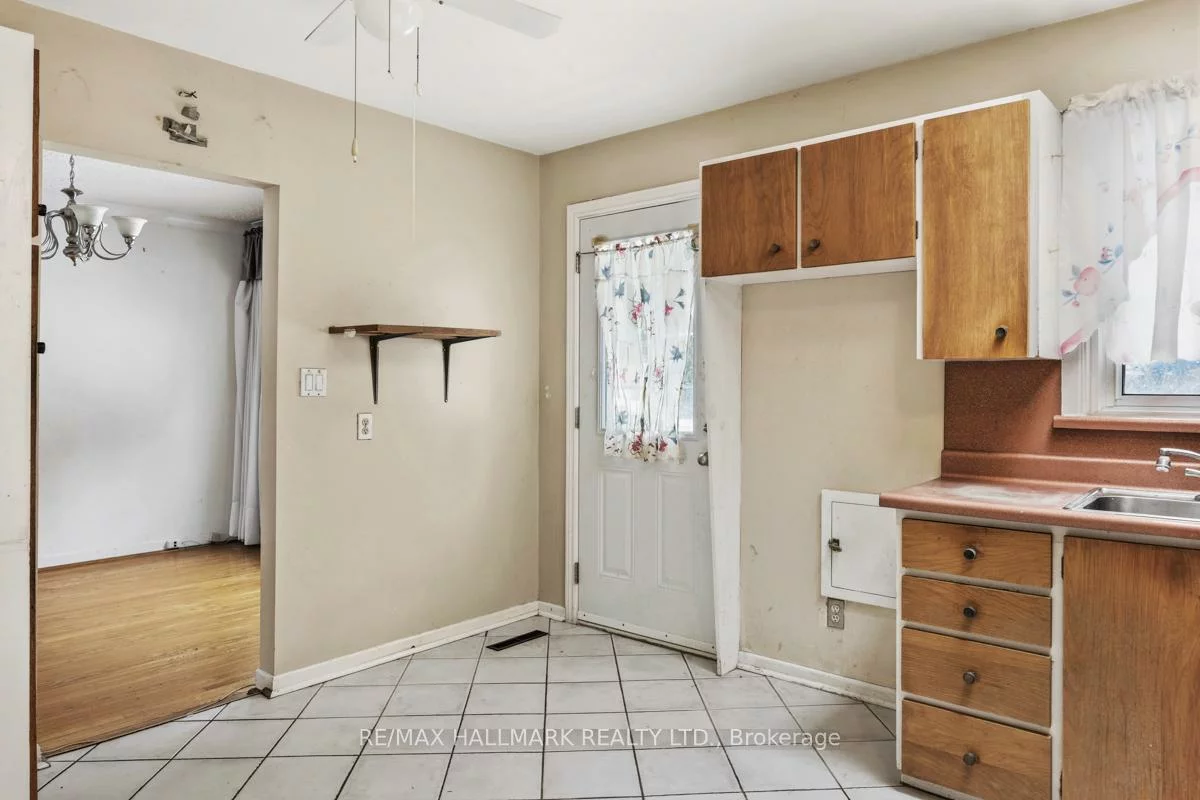 10, Henderson, Grandview, Markham