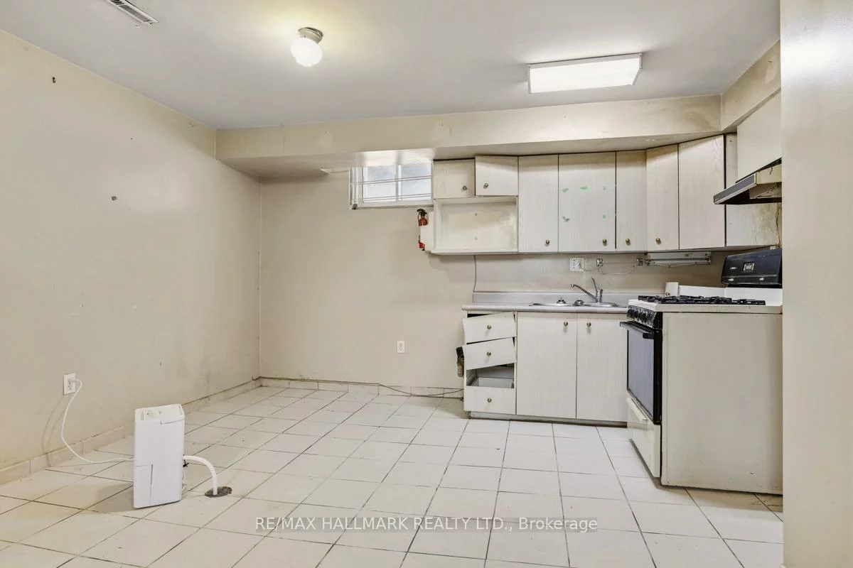 10, Henderson, Grandview, Markham