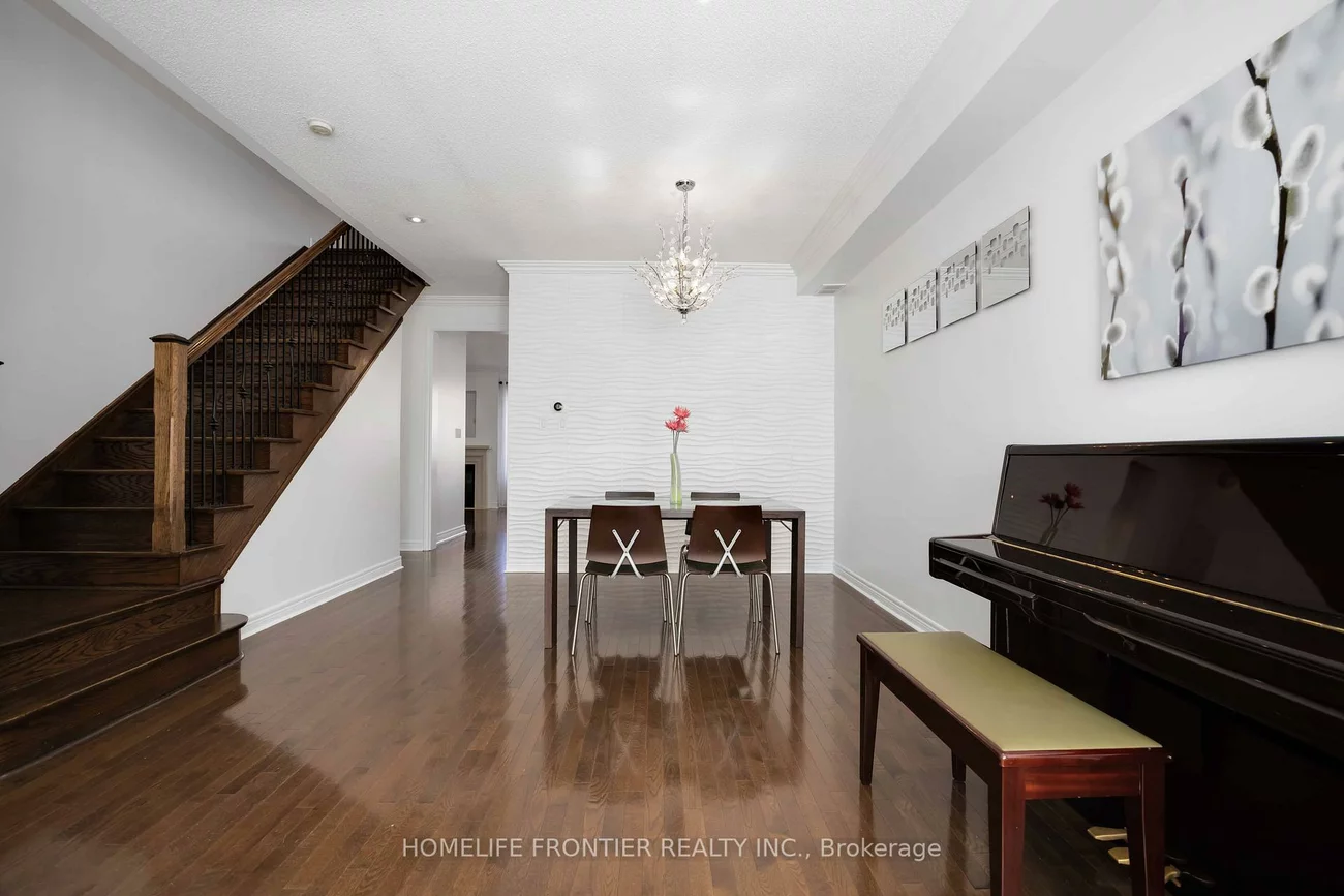 26, Barnstone, Wismer, Markham