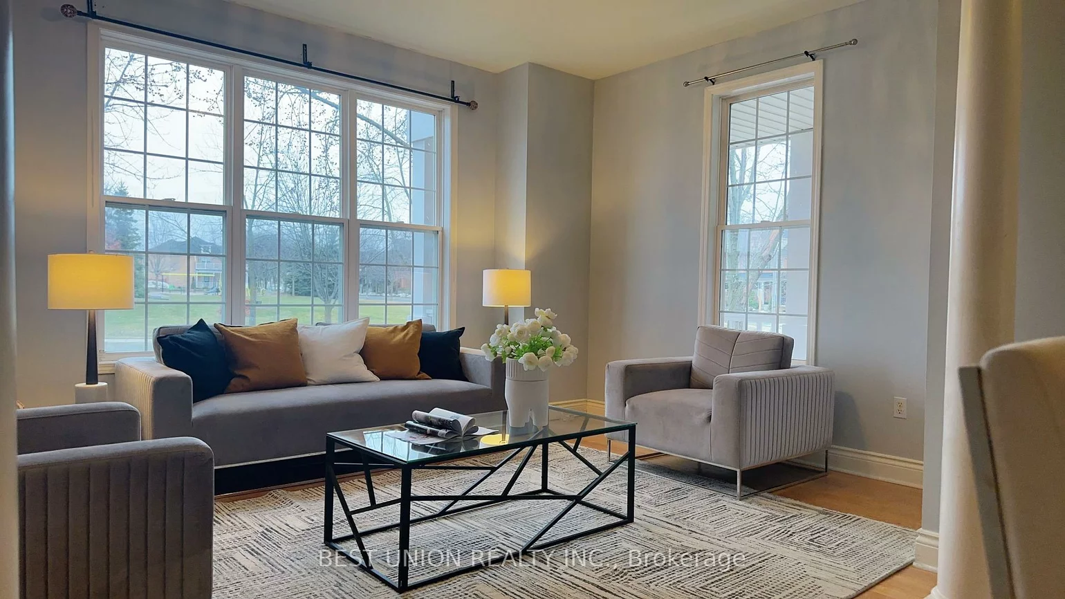 320, Country Glen, Cornell, Markham