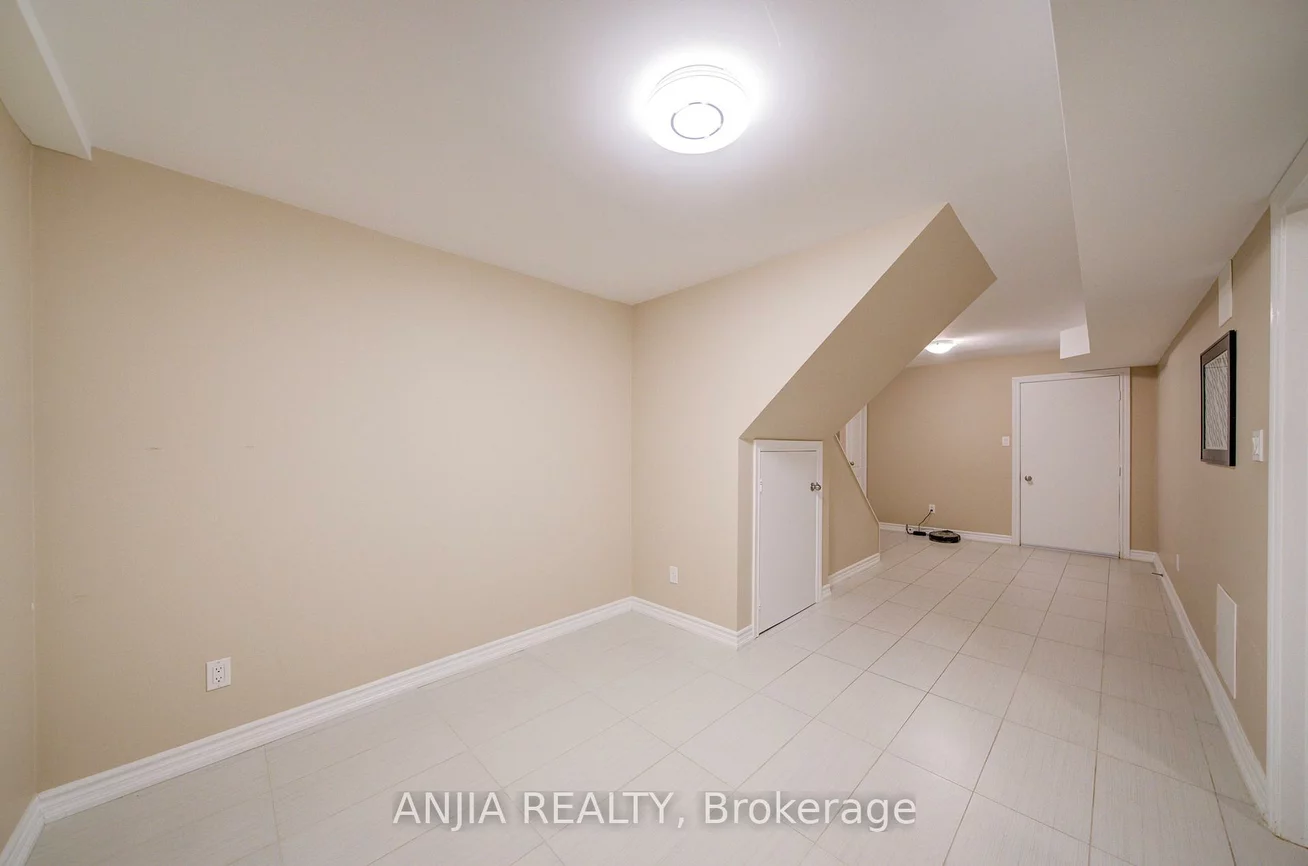 149, Quince, Rouge River Estates, Markham