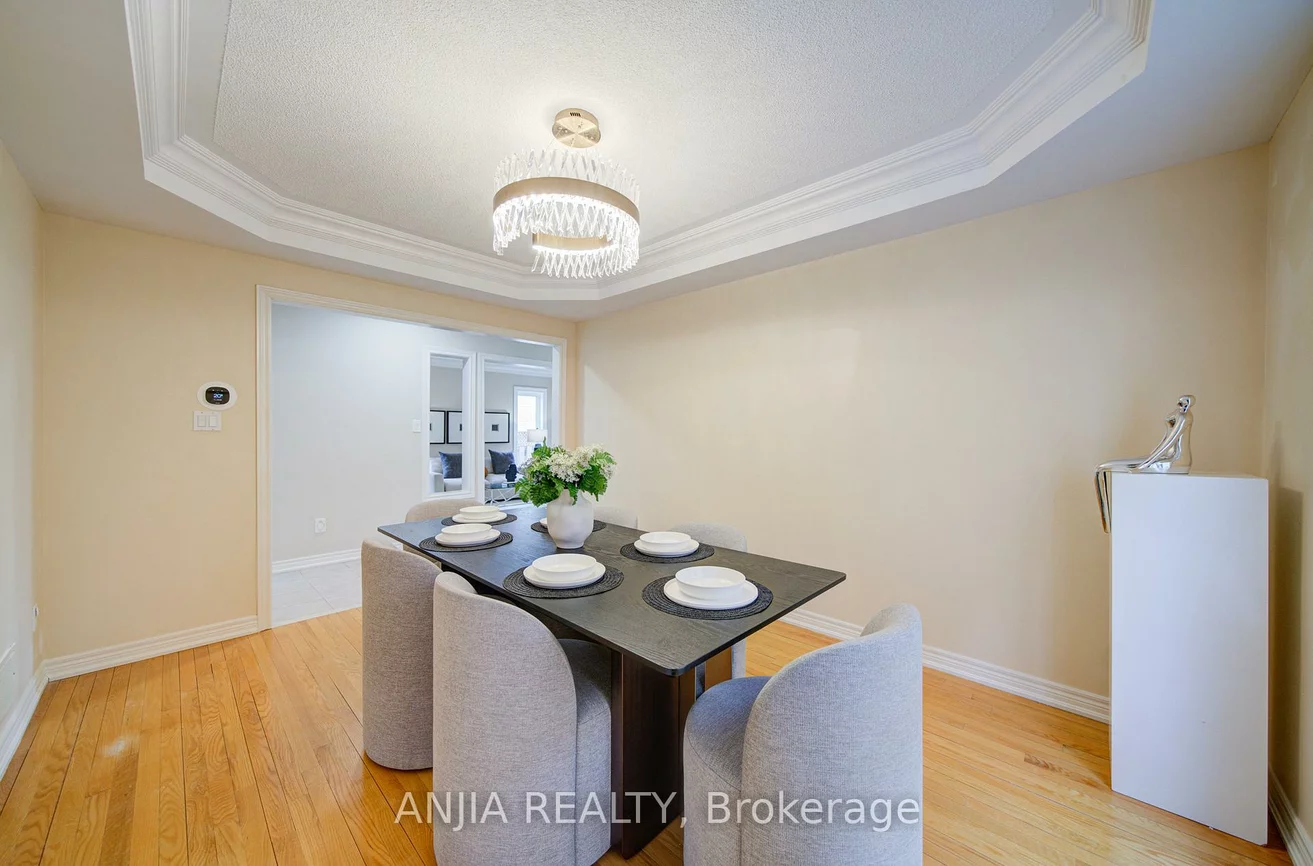 149, Quince, Rouge River Estates, Markham