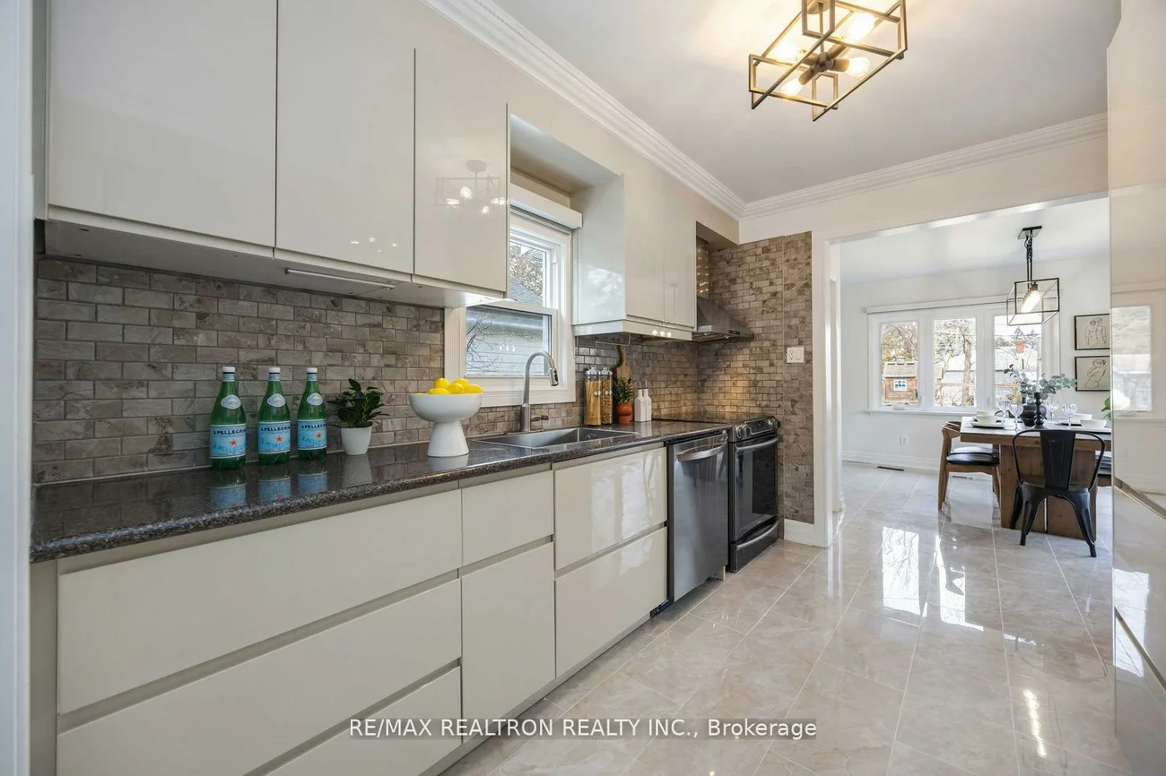 40, Highland Park, Grandview, Markham