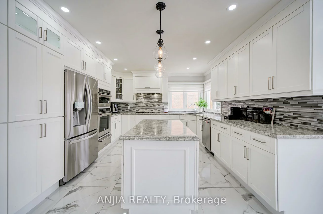 145, Beckenridge, Milliken Mills East, Markham