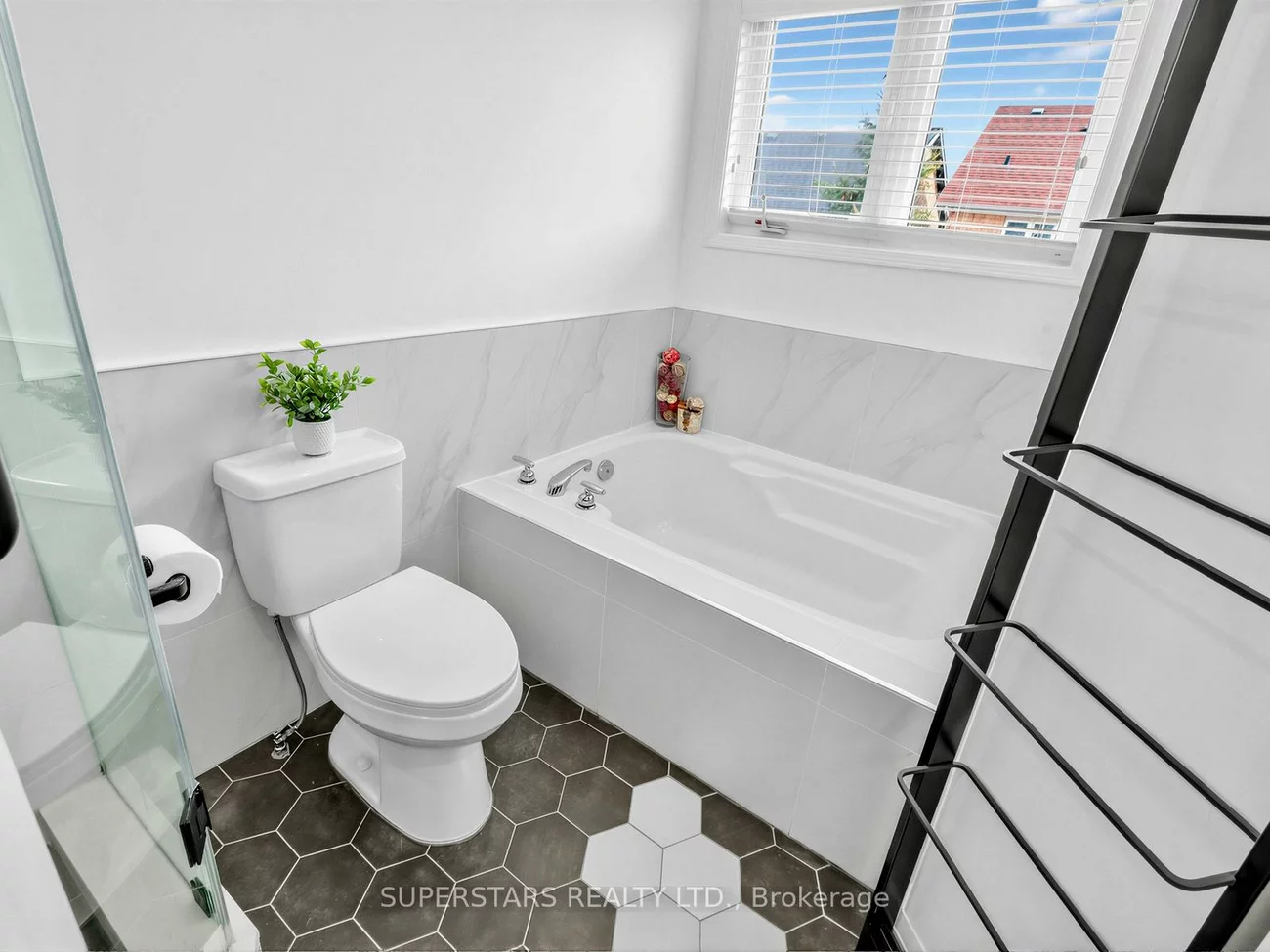 7, Wilcliff, Greensborough, Markham