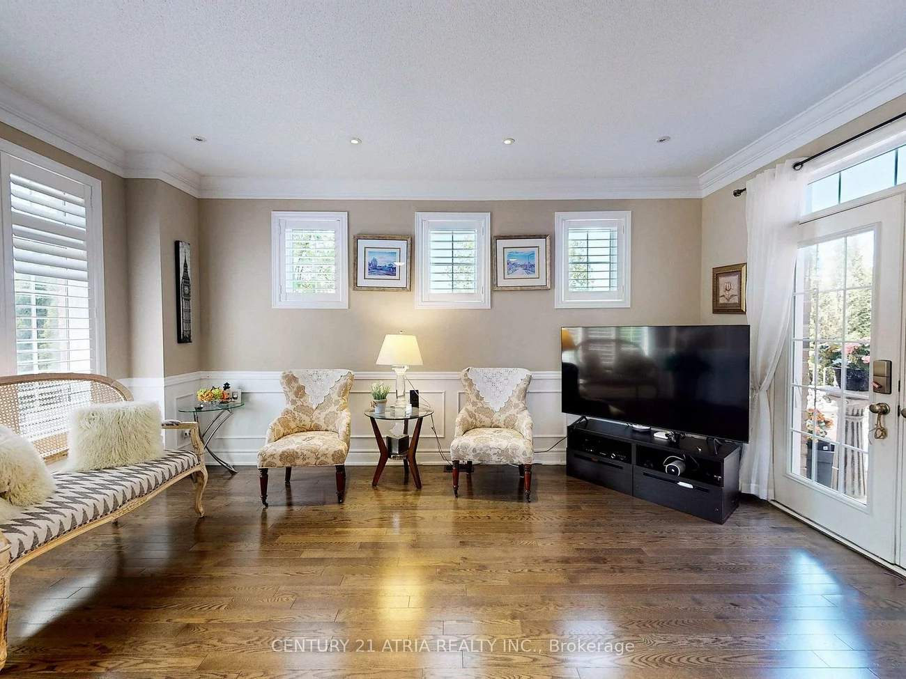 2, Colonel George Mclaren, Victoria Square, Markham