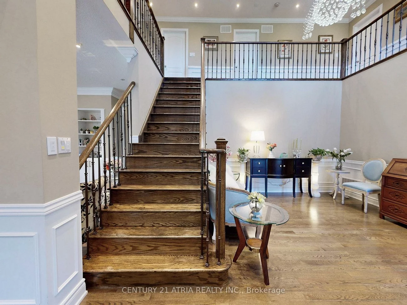 2, Colonel George Mclaren, Victoria Square, Markham