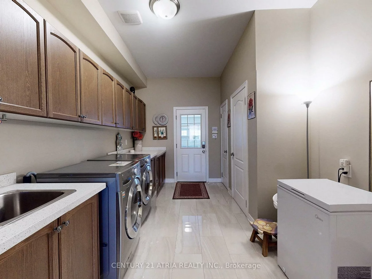 2, Colonel George Mclaren, Victoria Square, Markham