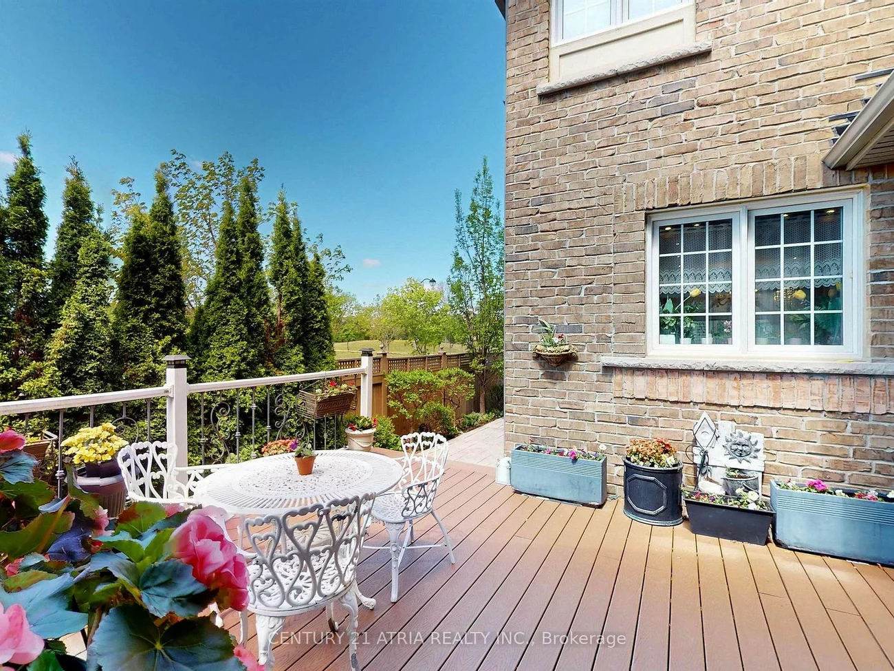 2, Colonel George Mclaren, Victoria Square, Markham