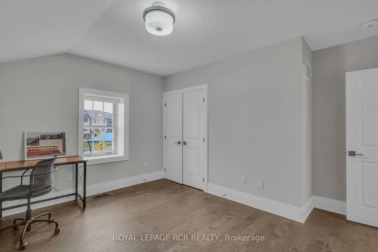 10961, Victoria Square, Victoria Square, Markham