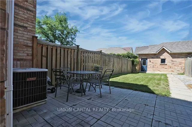 29, Queen's Plate, Angus Glen, Markham
