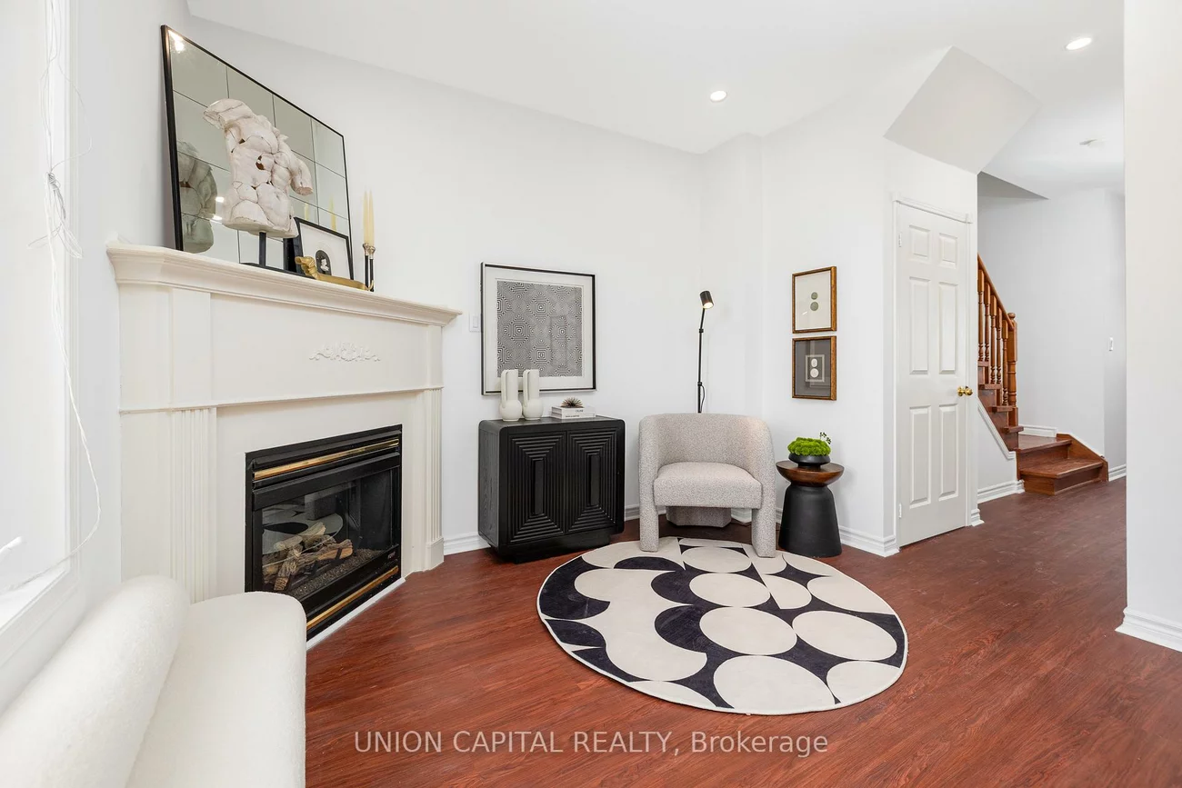 29, Queen's Plate, Angus Glen, Markham