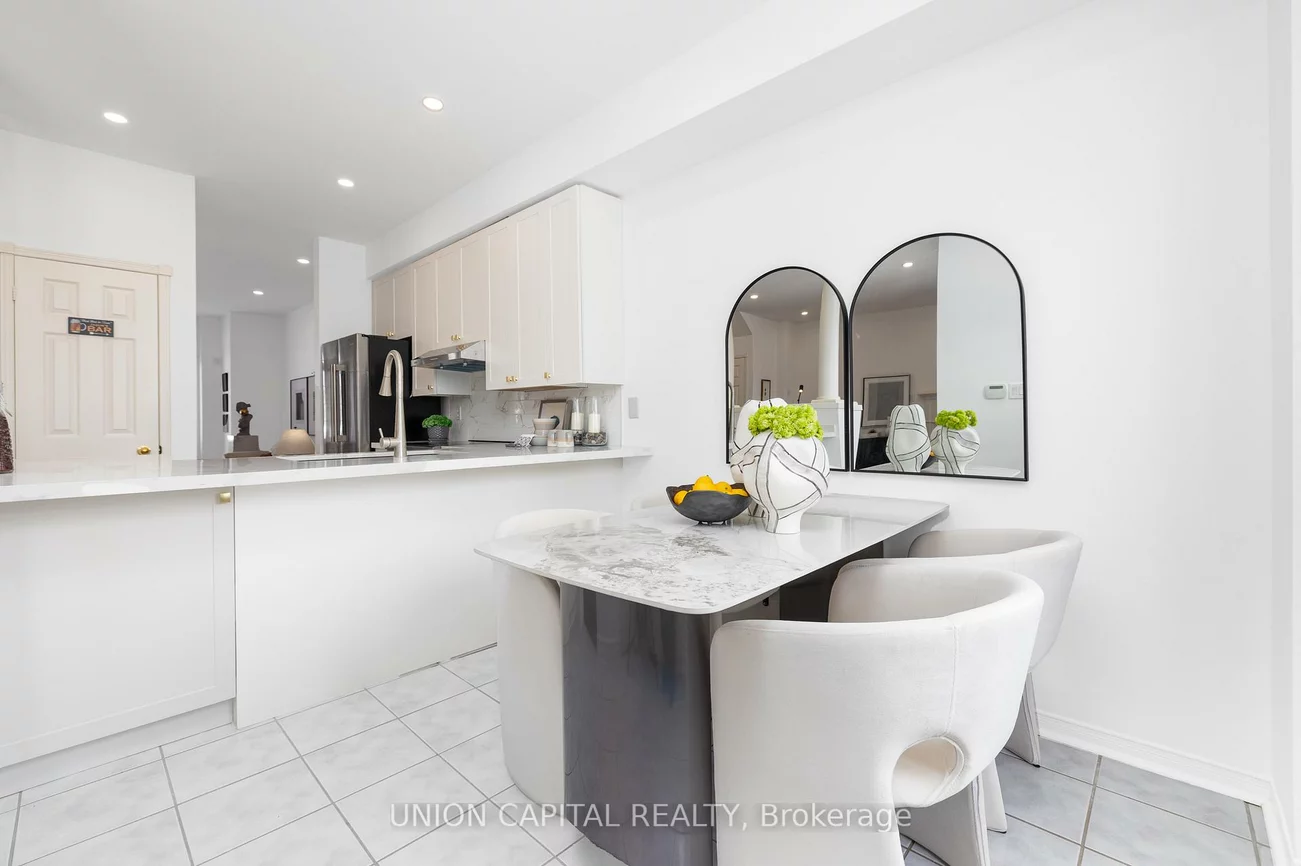 29, Queen's Plate, Angus Glen, Markham