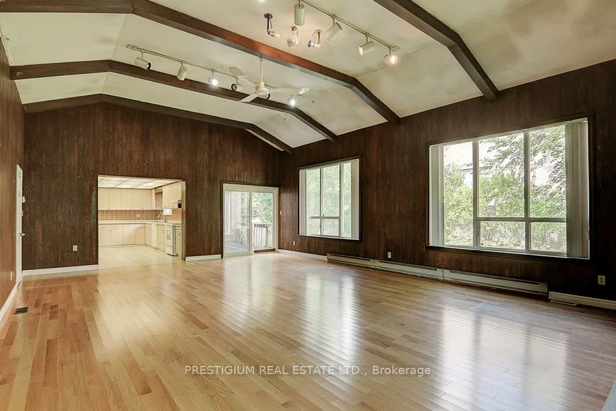 57, Laureleaf, Bayview Glen, Markham