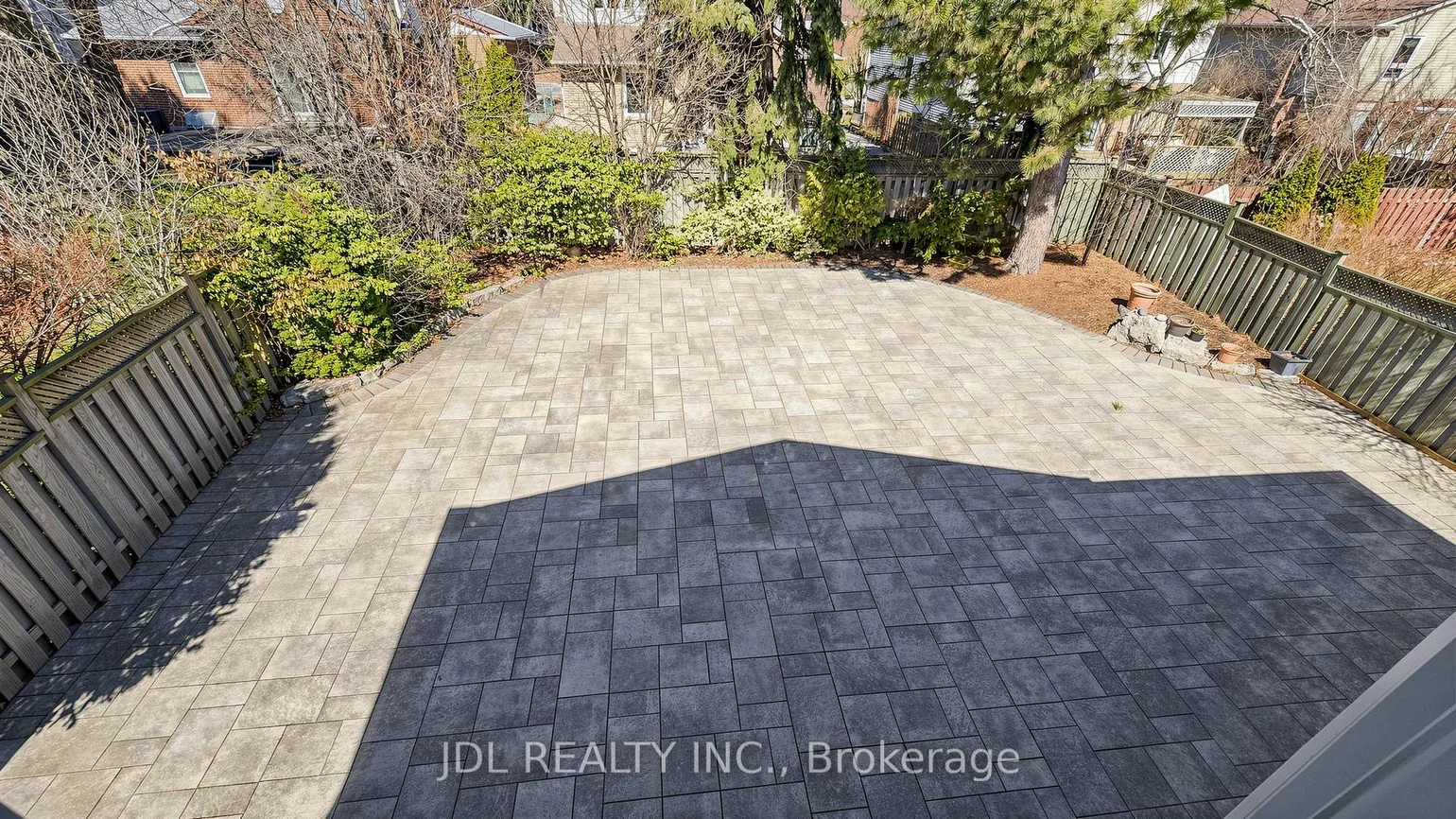 16, Breckonwood, Aileen-Willowbrook, Markham