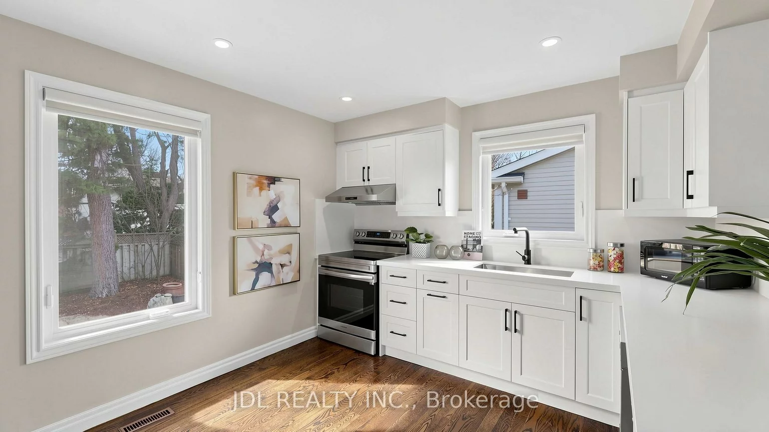 16, Breckonwood, Aileen-Willowbrook, Markham