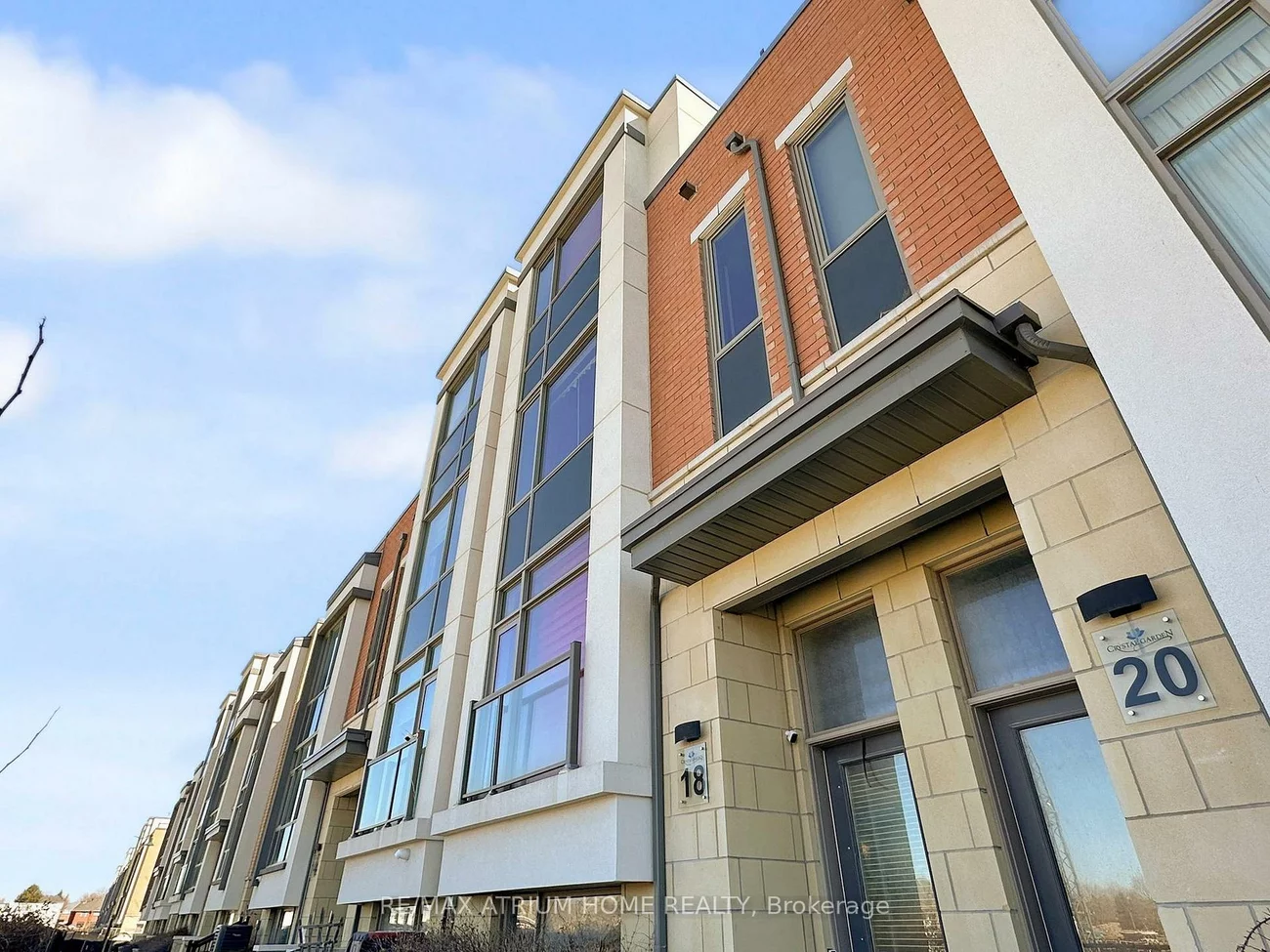 18, Teasel, Unionville, Markham