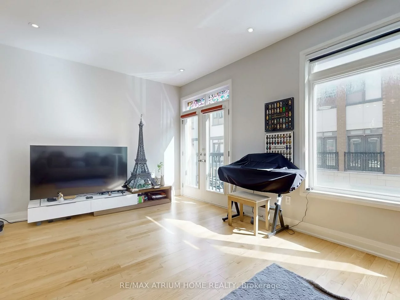 18, Teasel, Unionville, Markham