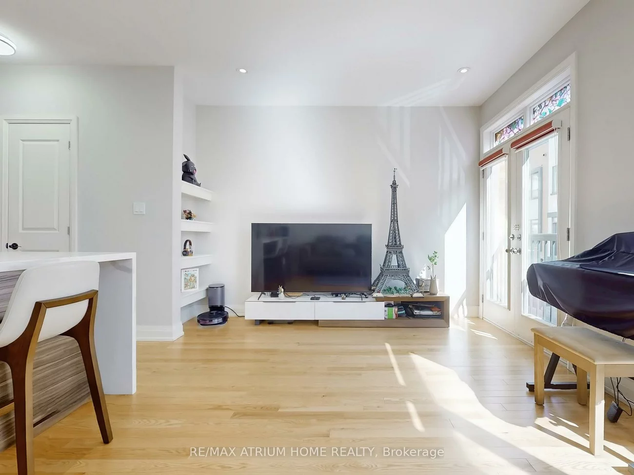 18, Teasel, Unionville, Markham