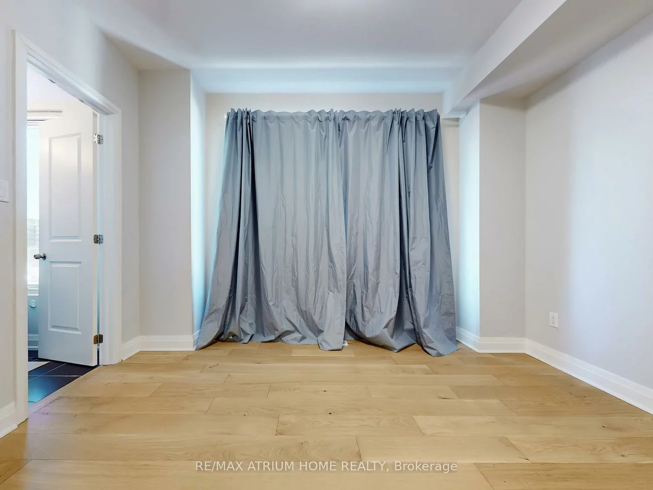 18, Teasel, Unionville, Markham