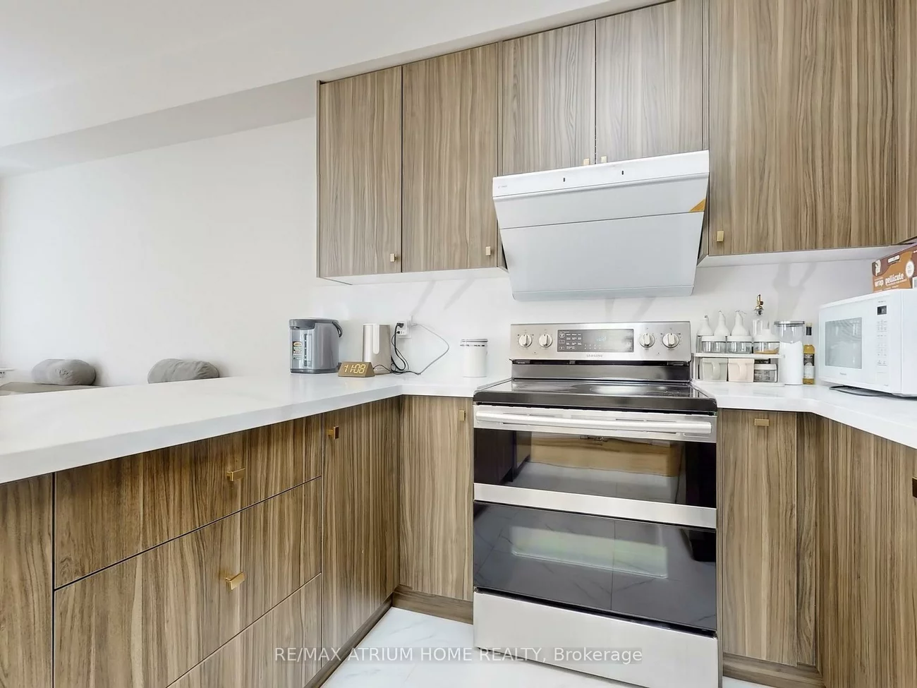 18, Teasel, Unionville, Markham