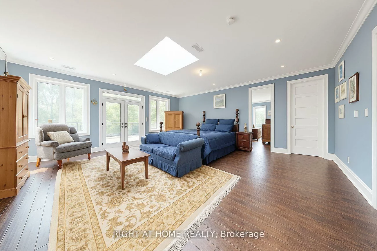 250, Church, Markham Village, Markham