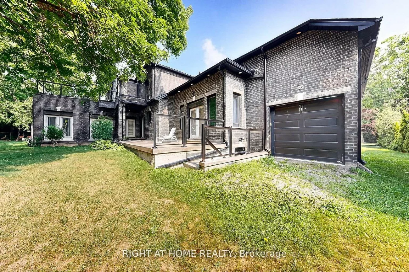 250, Church, Markham Village, Markham