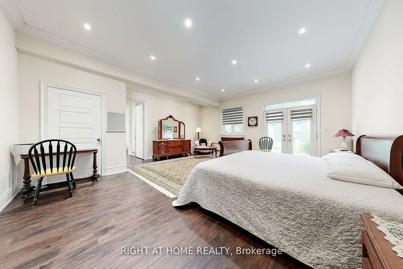 250, Church, Markham Village, Markham