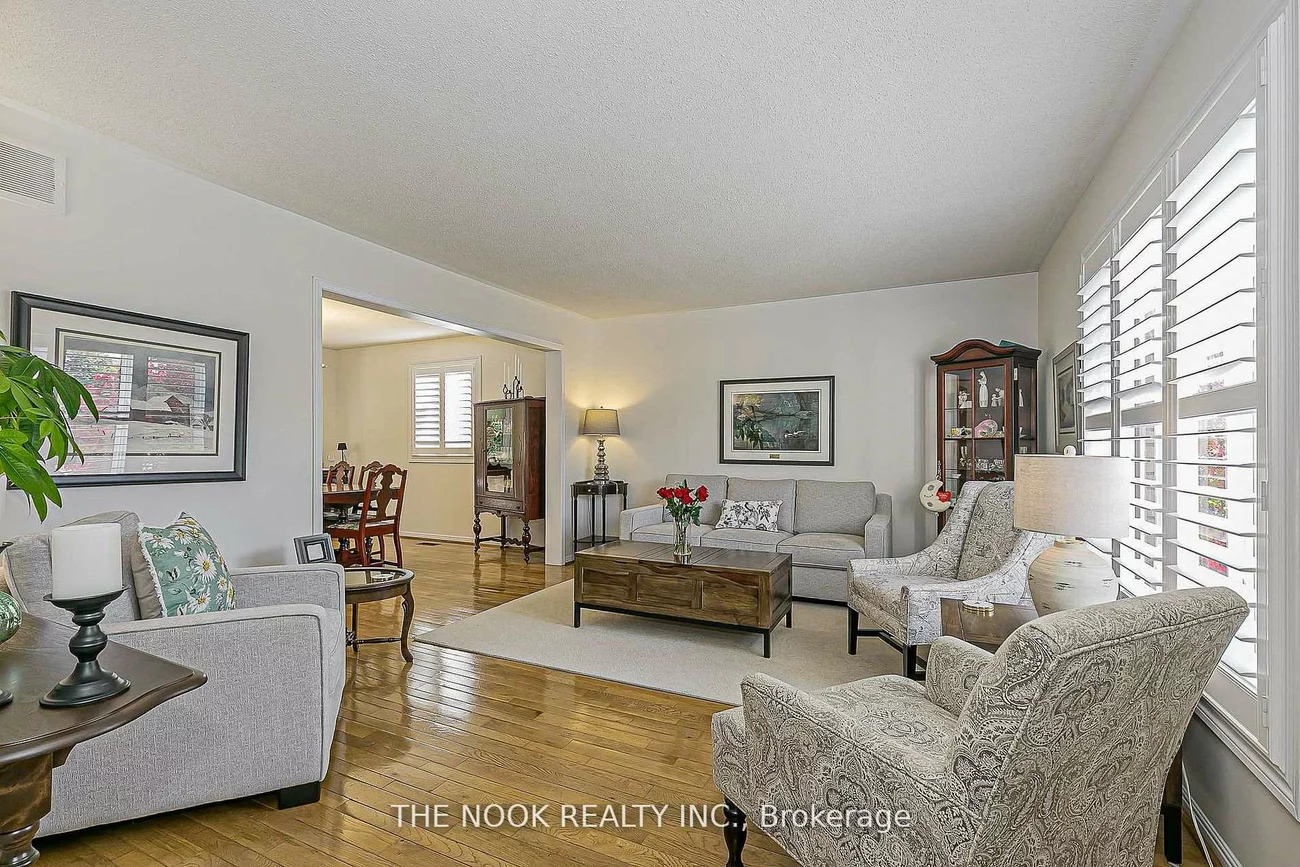 3, King Arthur's, Markham Village, Markham