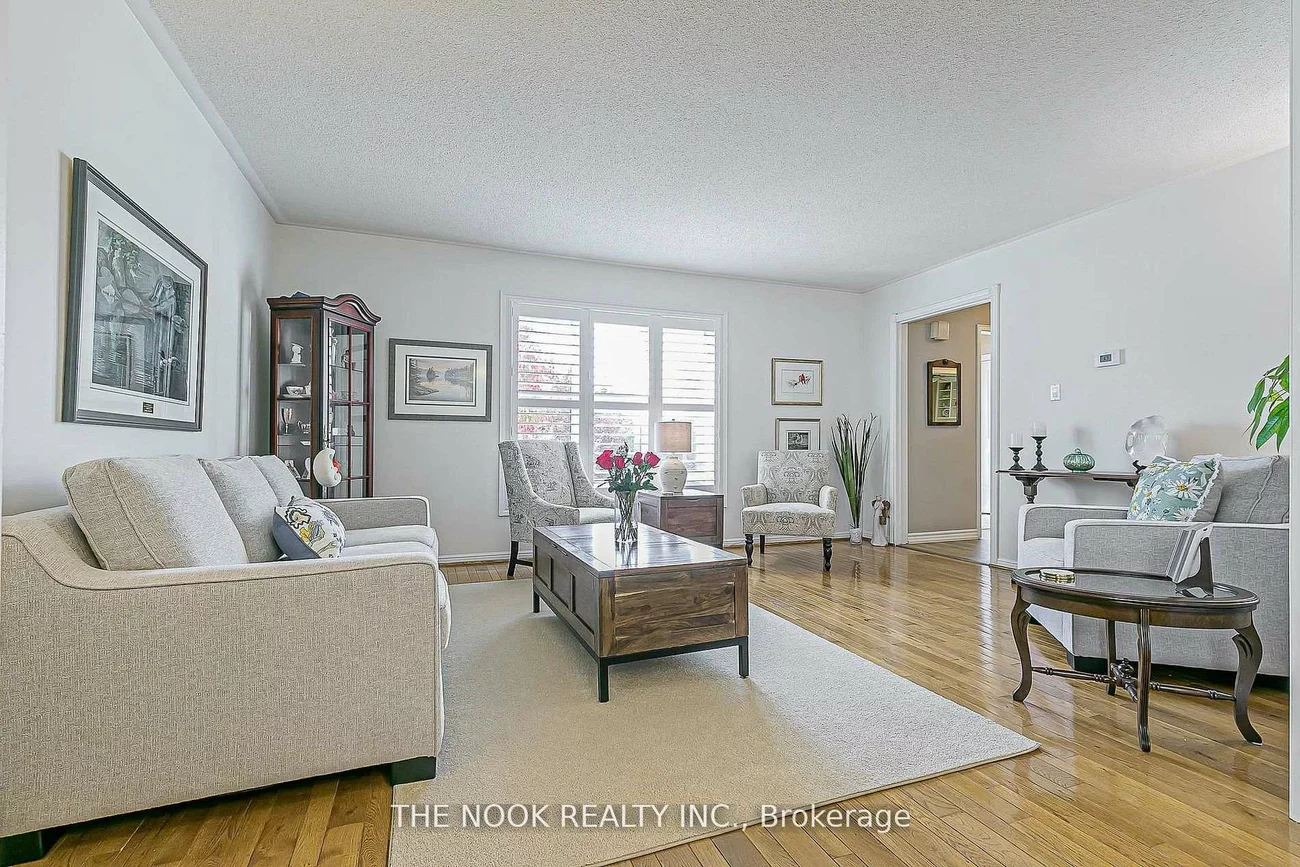 3, King Arthur's, Markham Village, Markham