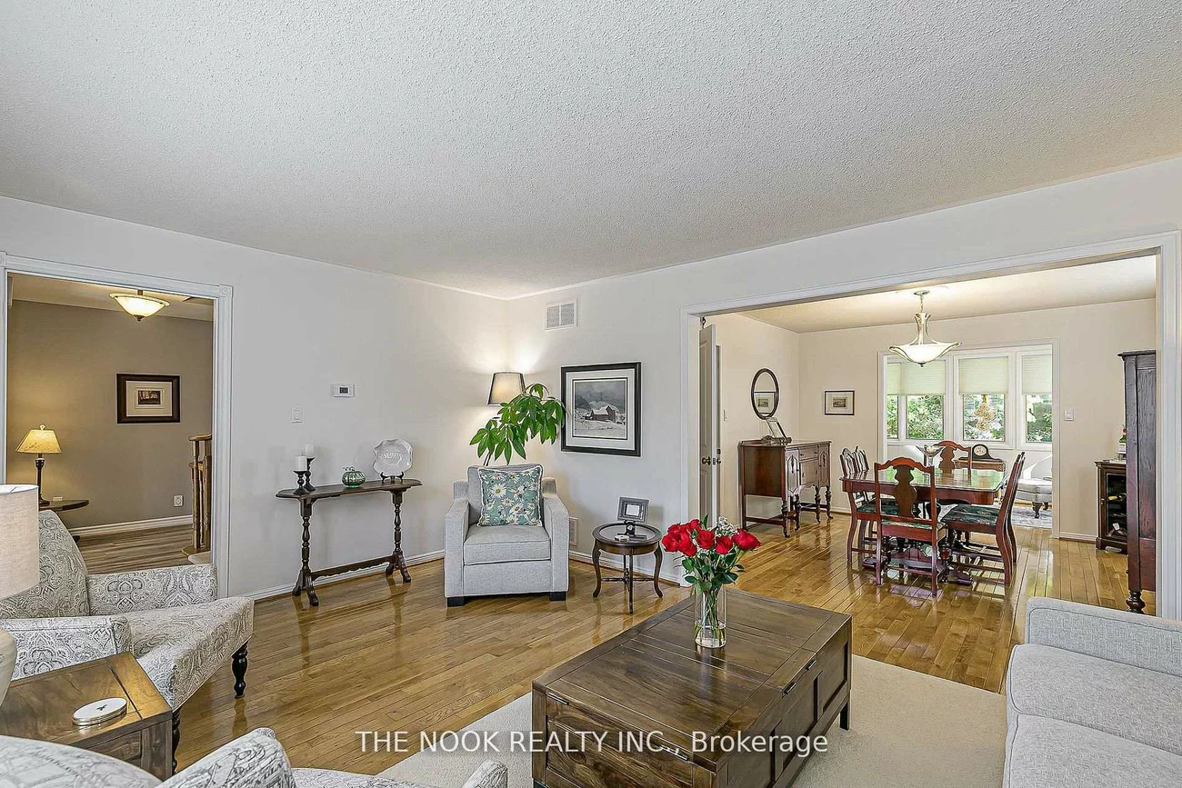 3, King Arthur's, Markham Village, Markham