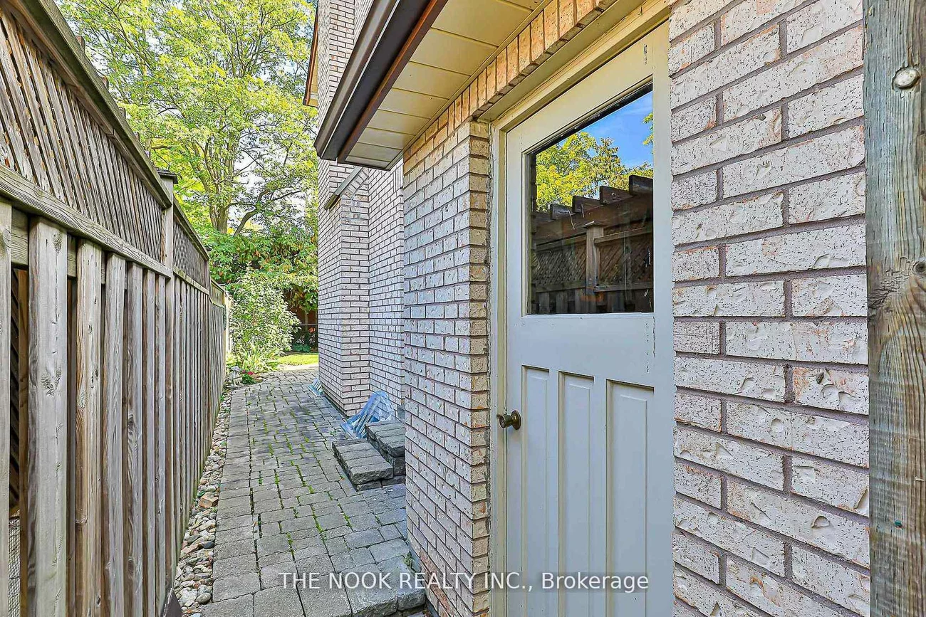 3, King Arthur's, Markham Village, Markham