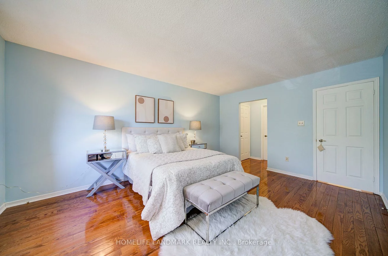 129, Fincham, Markham Village, Markham