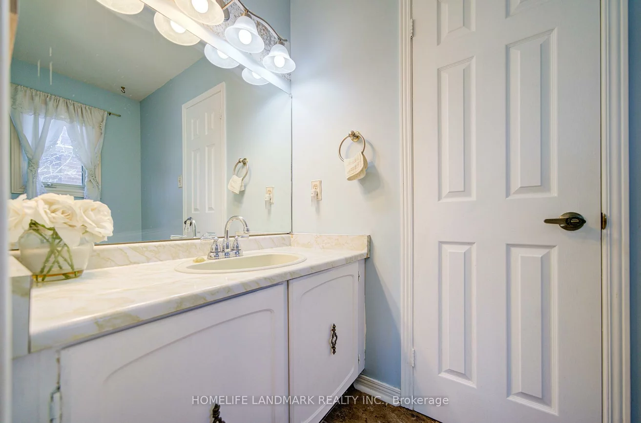 129, Fincham, Markham Village, Markham