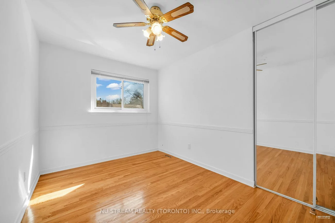 18, Emily Carr, Unionville, Markham