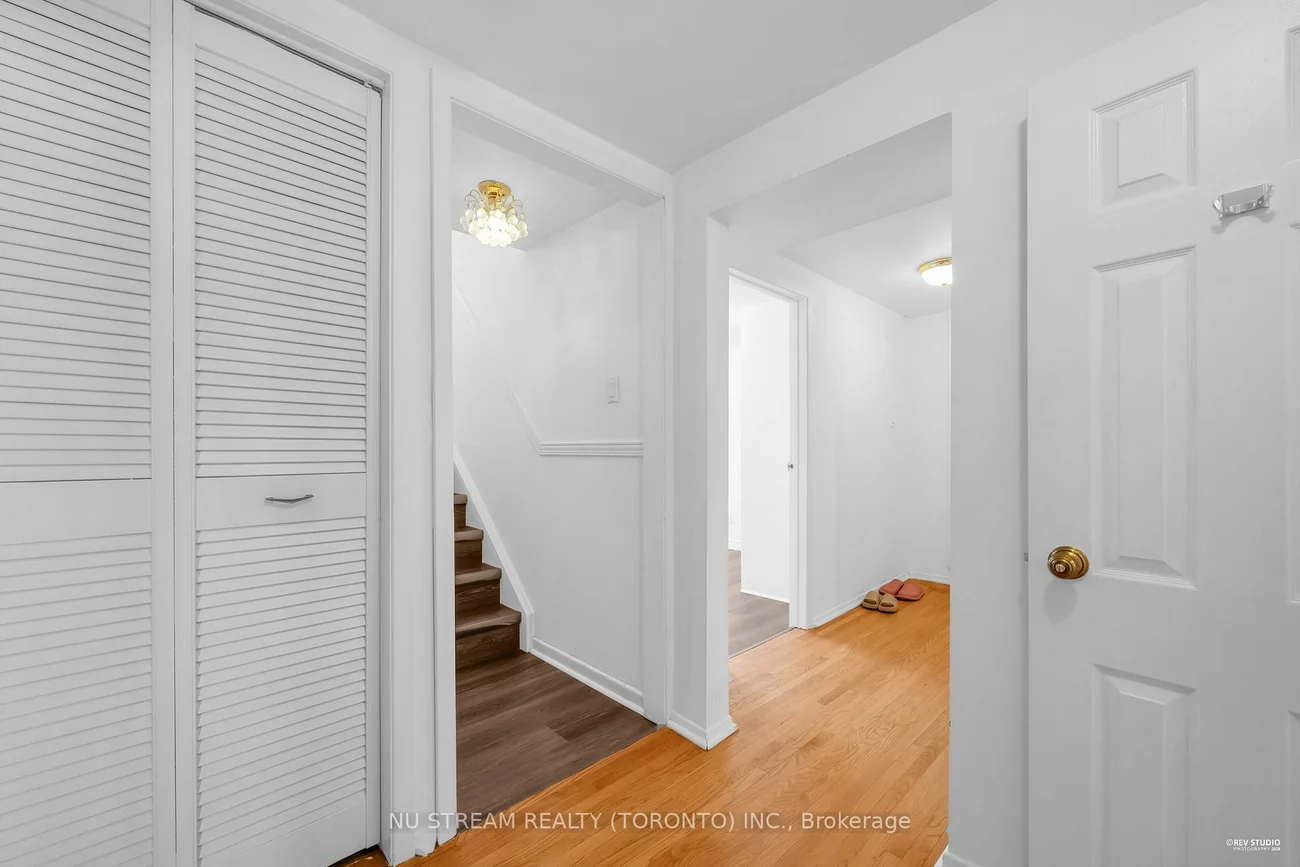 18, Emily Carr, Unionville, Markham