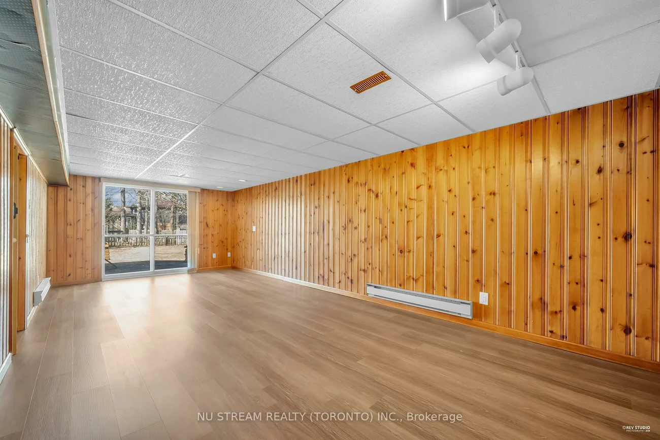 18, Emily Carr, Unionville, Markham