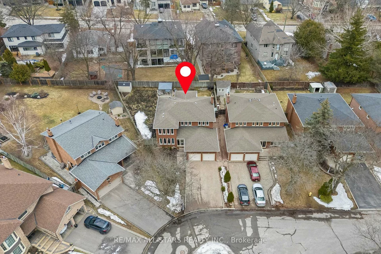 33, Carpenter, Raymerville, Markham