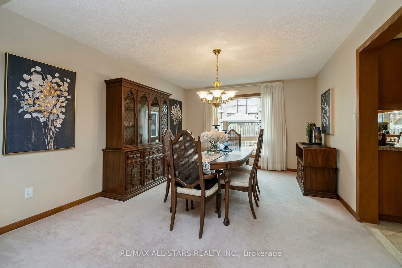 33, Carpenter, Raymerville, Markham