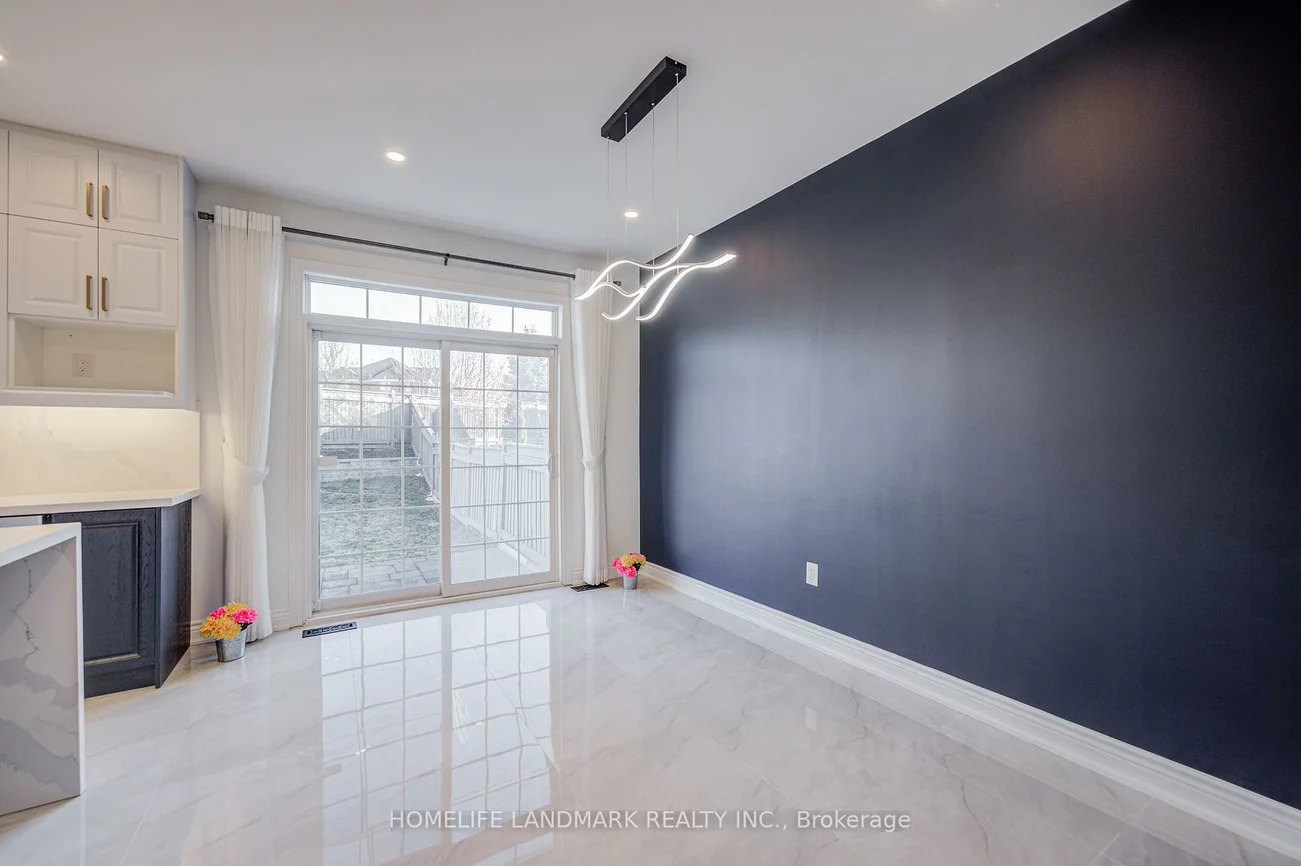 24, Haskett, Box Grove, Markham