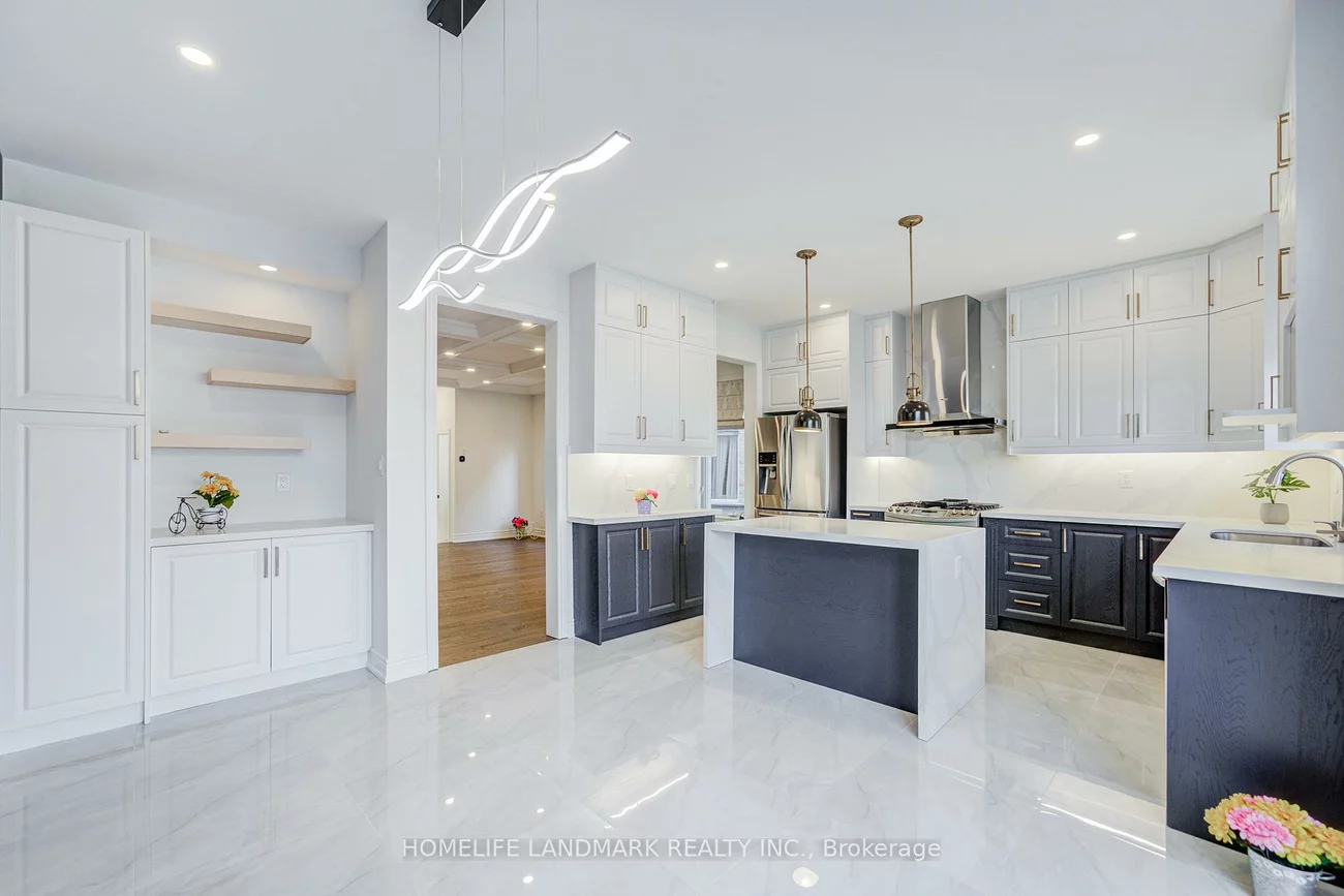 24, Haskett, Box Grove, Markham