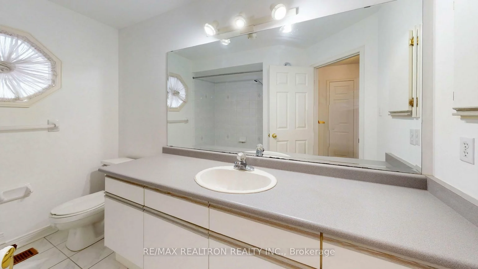 47, Central Park, Markville, Markham