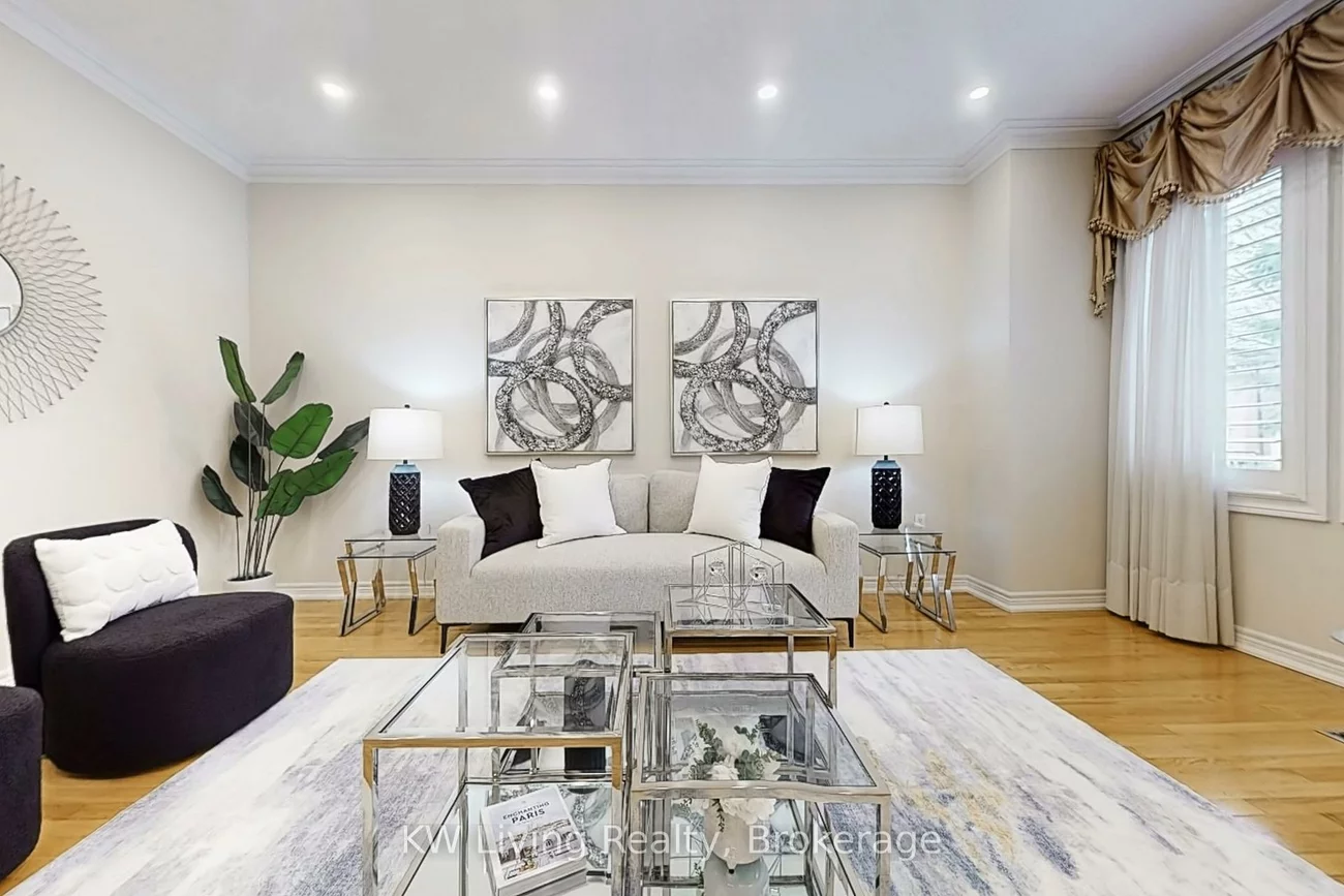 94, Silver Rose, Cachet, Markham