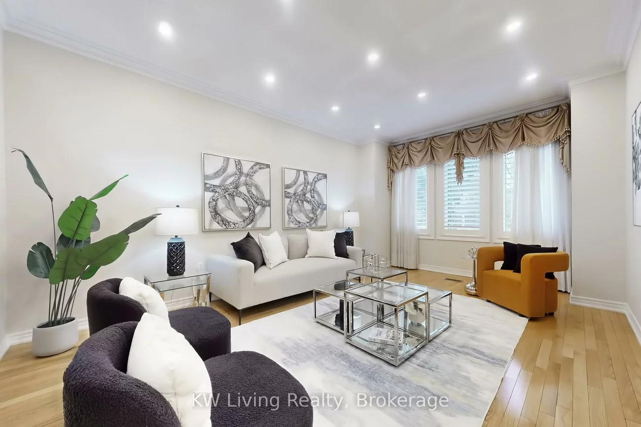 94, Silver Rose, Cachet, Markham