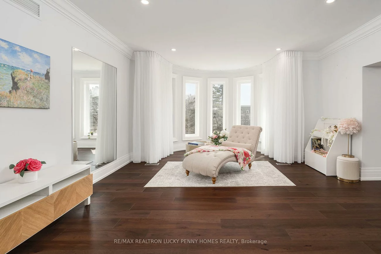 35, Cachet, Devil's Elbow, Markham