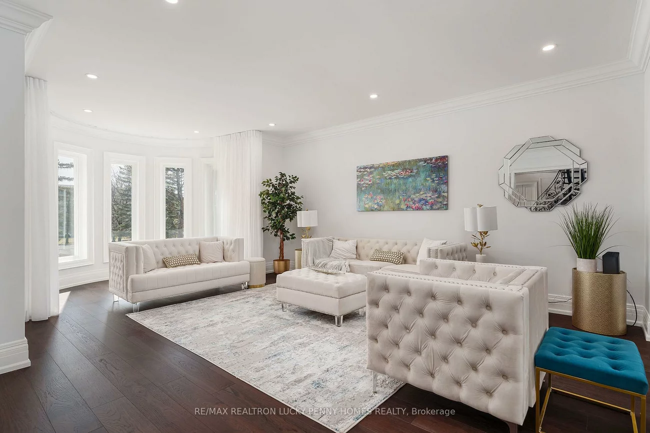 35, Cachet, Devil's Elbow, Markham