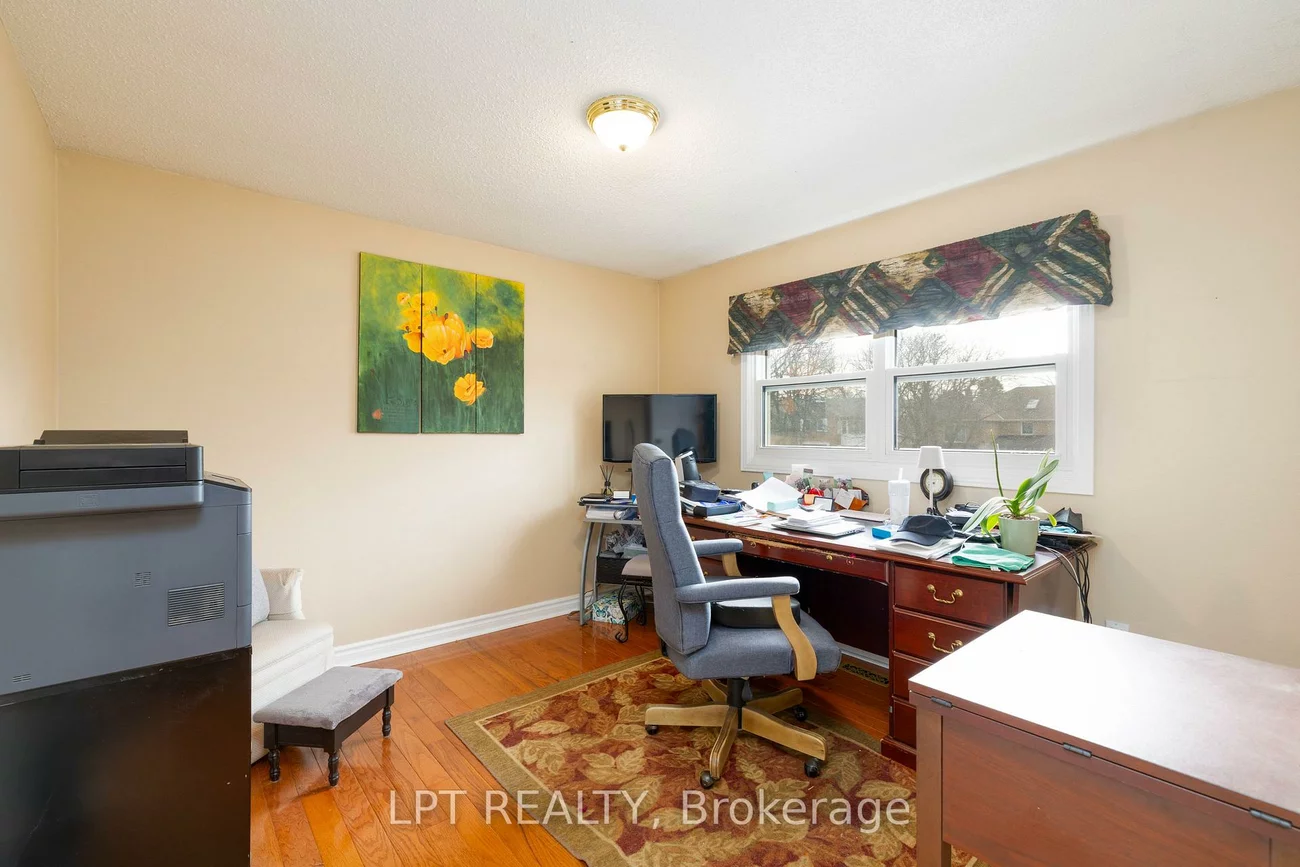 54, Meyer, Markham Village, Markham